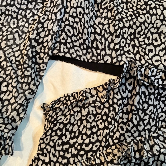 Bardot long sleeve mini dress with cut outs - Picture 8 of 13